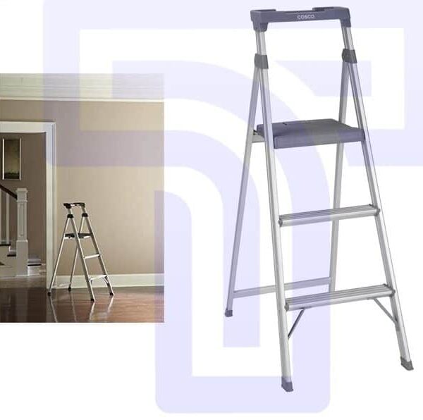 Lightweight 3-step folding stool for easy access