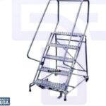 Steel Safety Ladder - 4 Steps + Platform