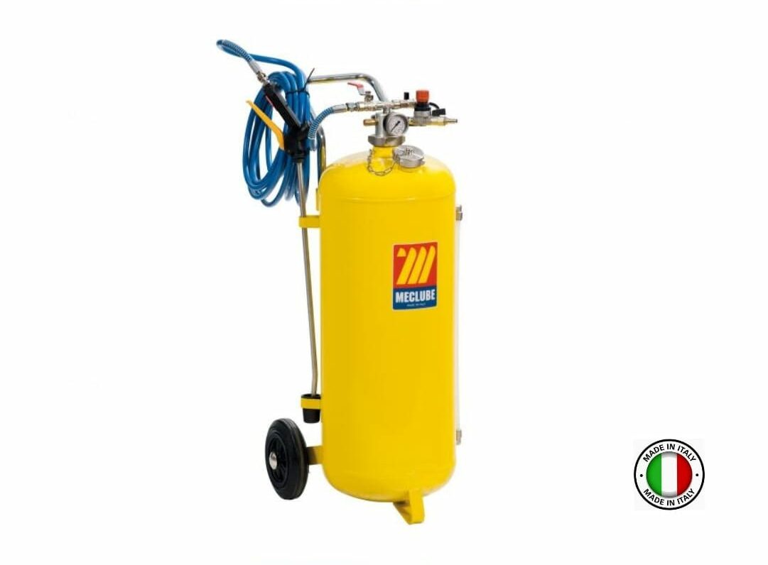 meclube40 Meclube Pneumatic Foam Pressure Sprayer - Image 1