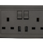 CRABTREE EP306/USB/D/BK -13A 2 Gang Swi Skt 4.2A USB Outlet