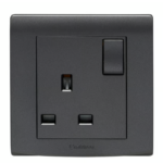 CRABTREE EP304/BK - 13A switched 1 gang socket greyish black