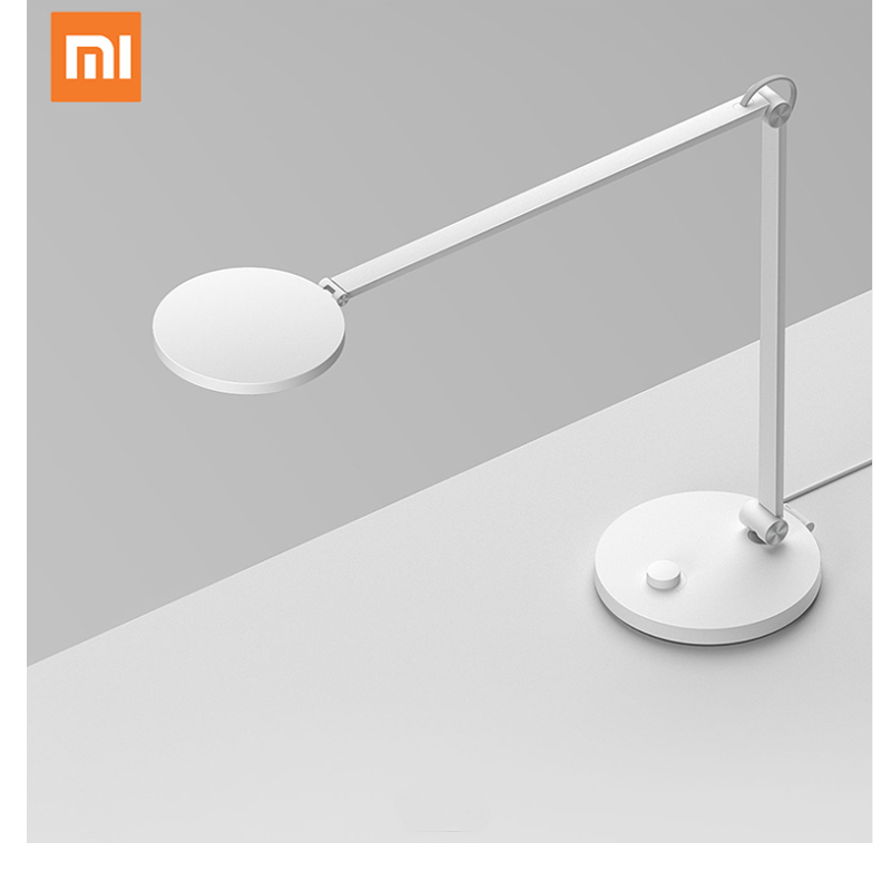 Minimalist LED Desk Lamp – Modern & Energy-Efficient
