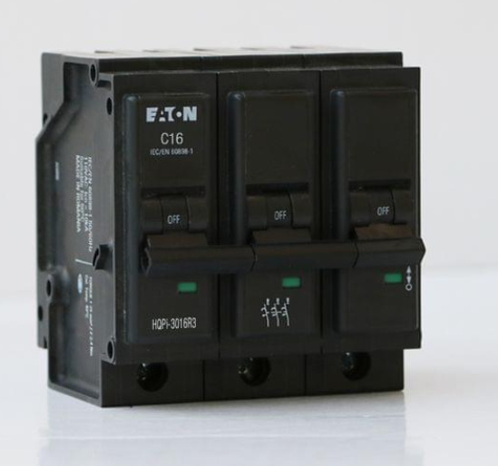 EATON MCB 16A 3P 3KA PLUG IN