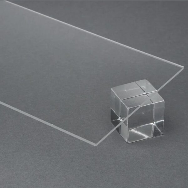 Clear Acrylic Sheet for Industrial & Decorative Use