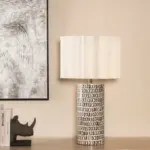 ENTITY TABLE LAMP WHITE