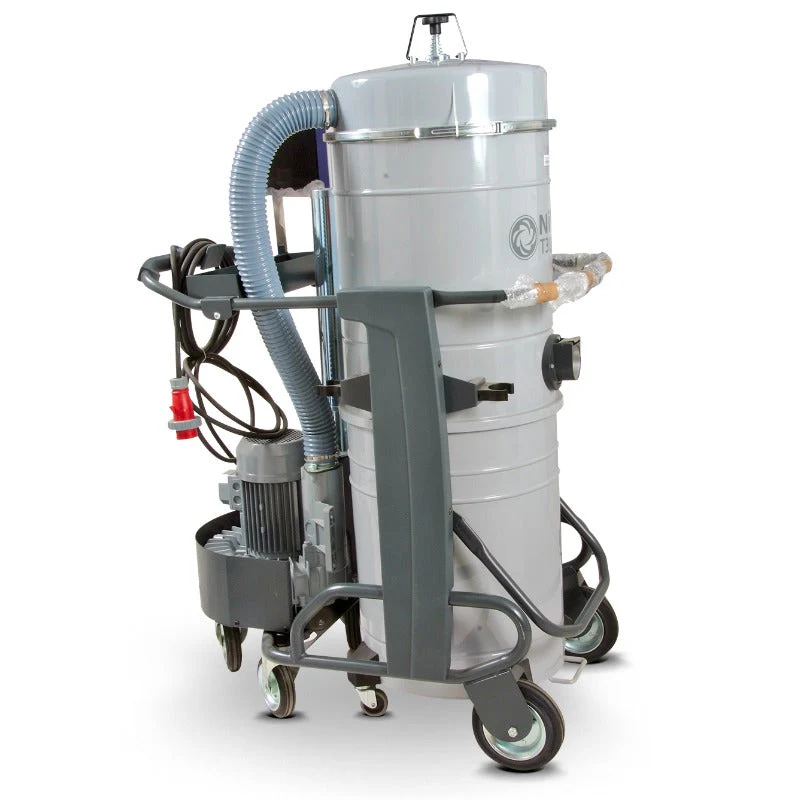 8 Nilfisk Vacuum NA T30SL100 - Image 1