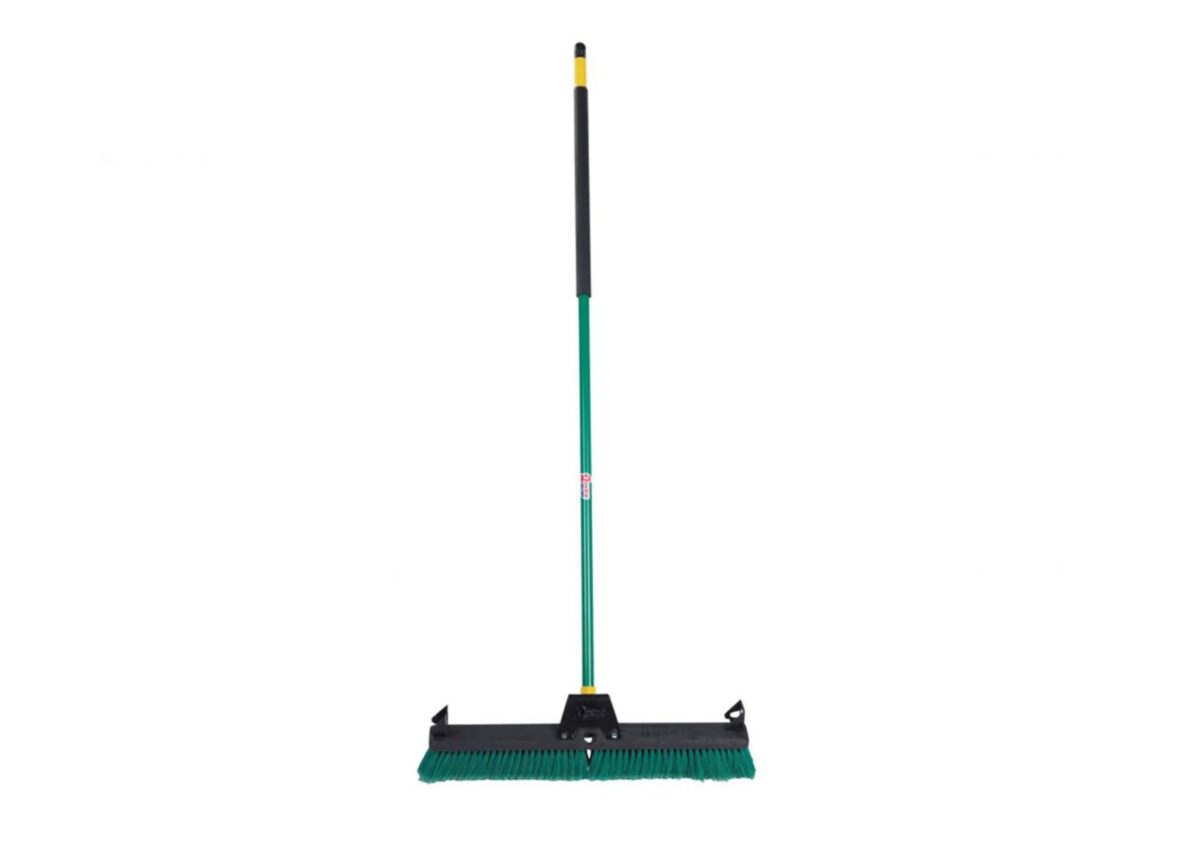 20" Quickie Multi Surface Push Broom - Image 1