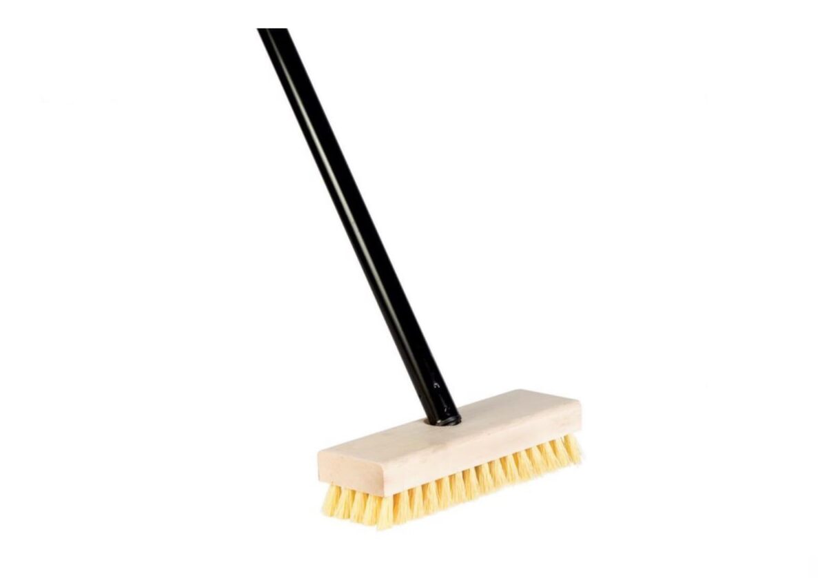 48" Scrub Brush with Handle - Image 1