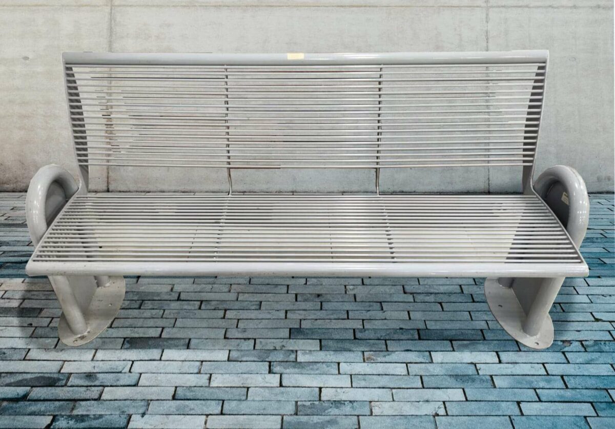 METAL OUTDOOR BENCH - Image 1