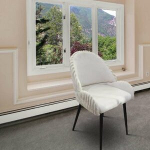 VELVET DINNING CHAIR