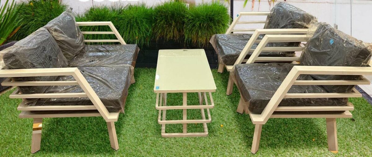 ALUMINUM OUTDOOR SEATING SET - Image 1