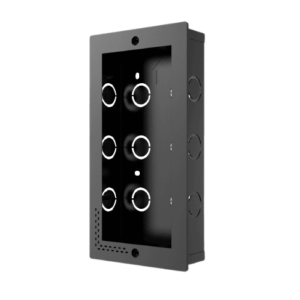 E16C in Wall Bracket