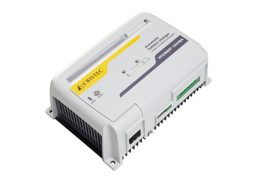 12-3.jpg YPOWER+ Battery Charger 12 V / 40 A / 4 charging outputs / fanless - Image 1