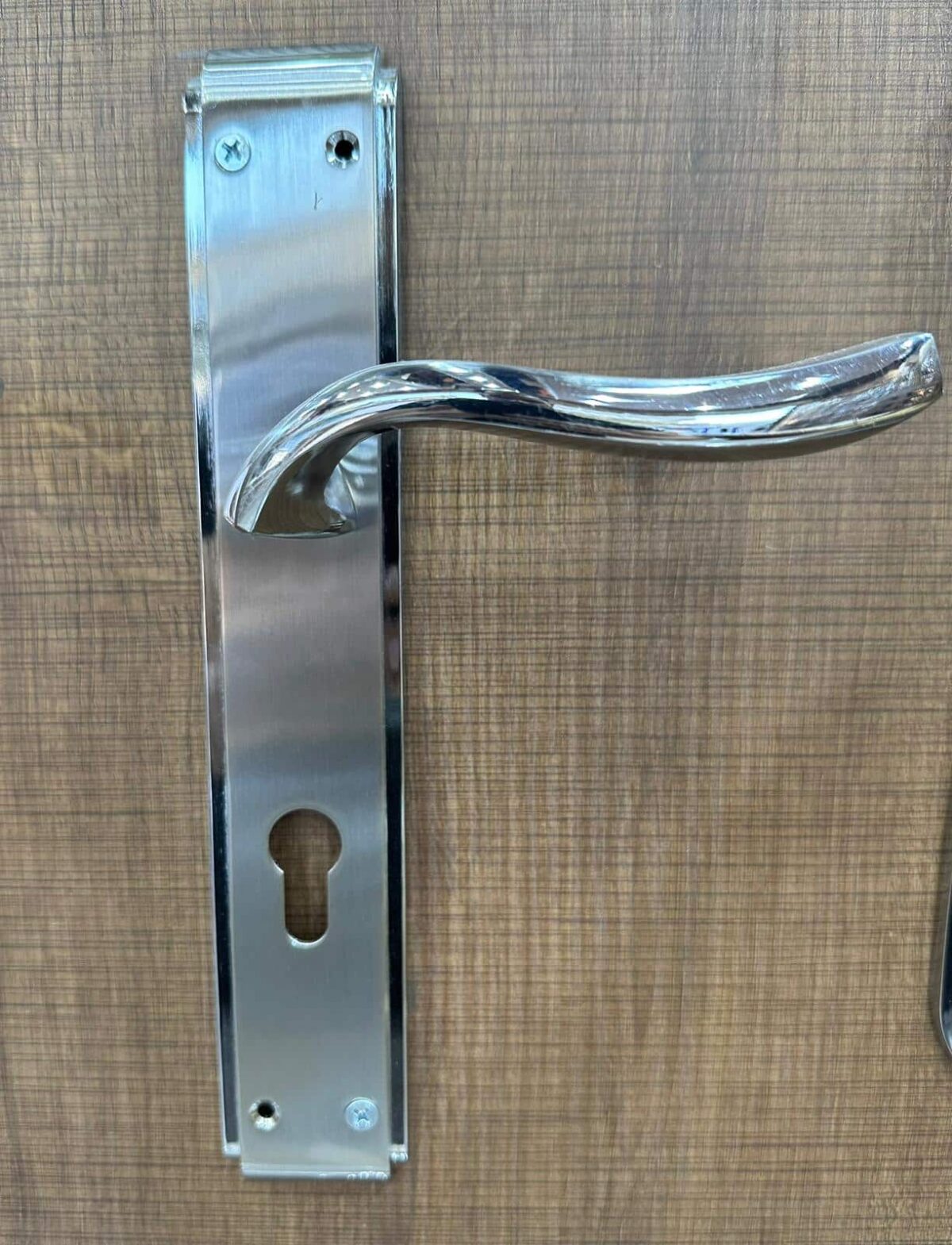 New Design Wooden Handle - Image 1