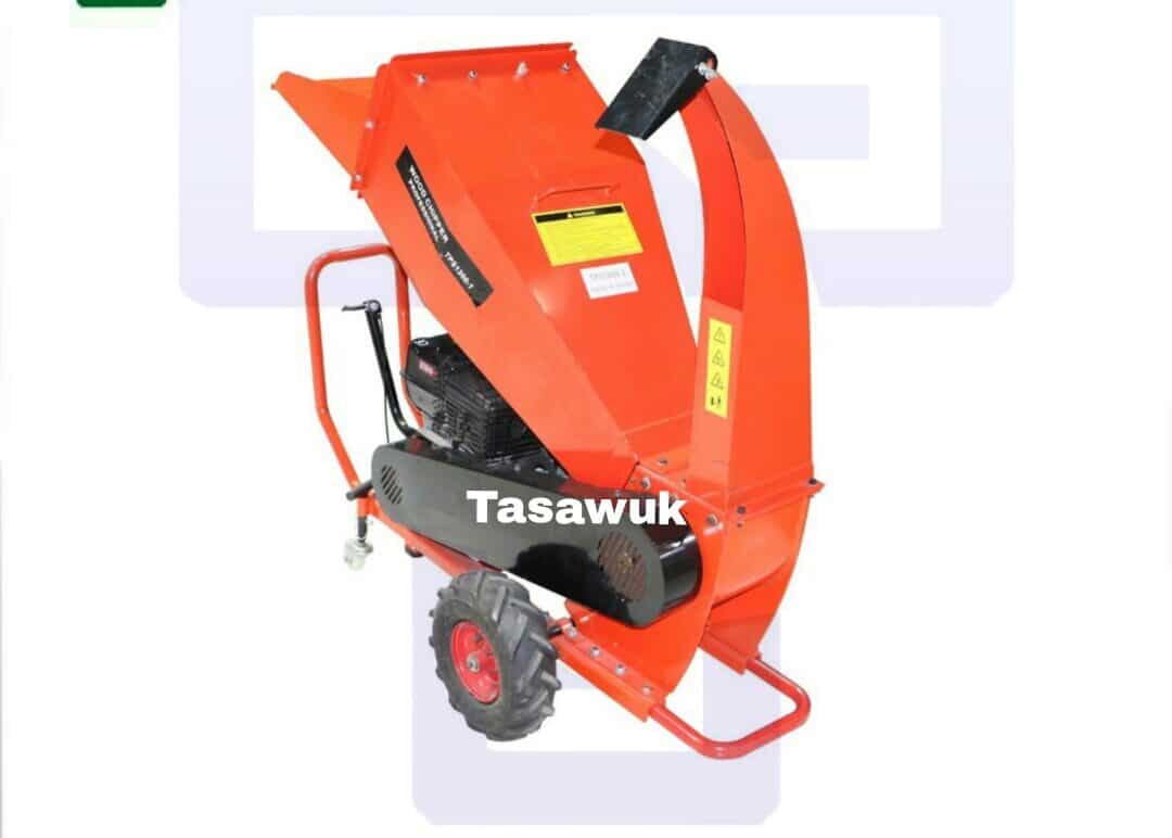 IMG_1095-1-e1666563704698.jpg Powerful Wood Chipper Shredder: Efficient Wood Waste Reduction - Image 1