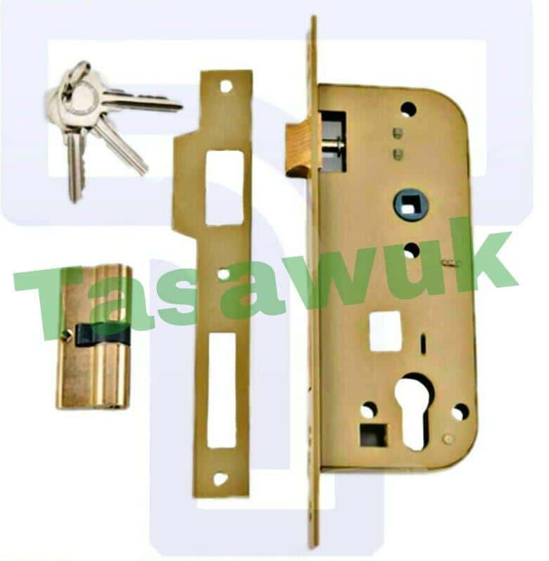 IMG_2086-e1668534174523.jpg Reliable Cabinet Access: Yale Cylinder Mortice Lock with Keys - Image 1