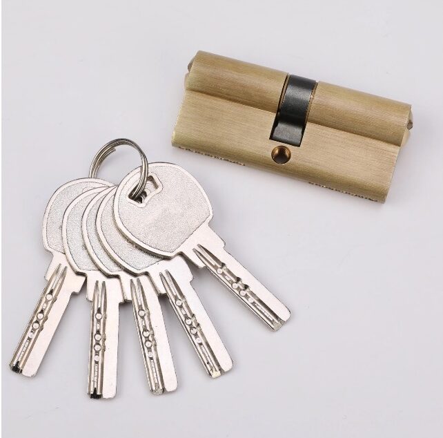 IMG_2680-e1664364134428.jpg Yale Cylinder - Versatile Security Solution - Image 1