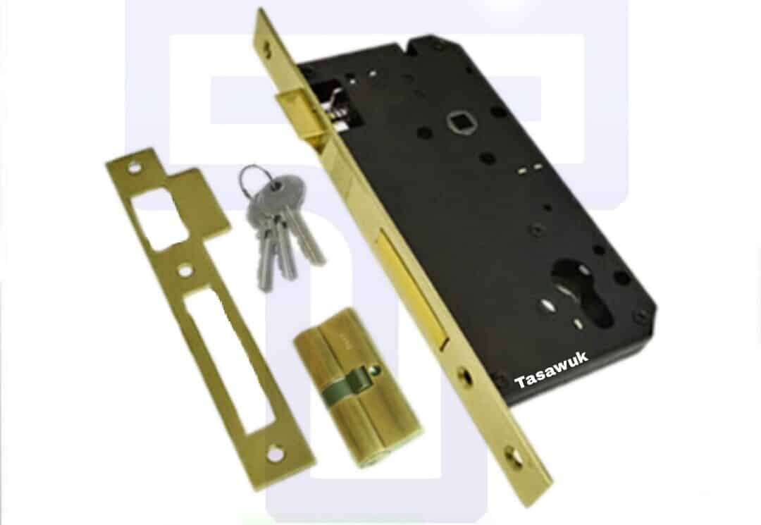 IMG_3324-e1664392030891.jpg Mortice Lock With 74mm Cylinder | Union Locks - Image 1