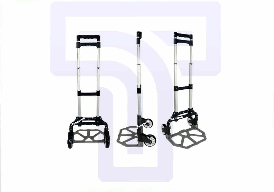 IMG_3868-e1665604550950.jpg Lightweight and Durable: Extendable Aluminum Trolley - Image 1