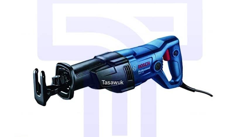 IMG_E6400-e1666481036522.jpg Tackle Tough Cuts: 1200W Electric Reciprocating Saw (Bosch) - Image 1