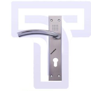 Colado Chrome Door Handle