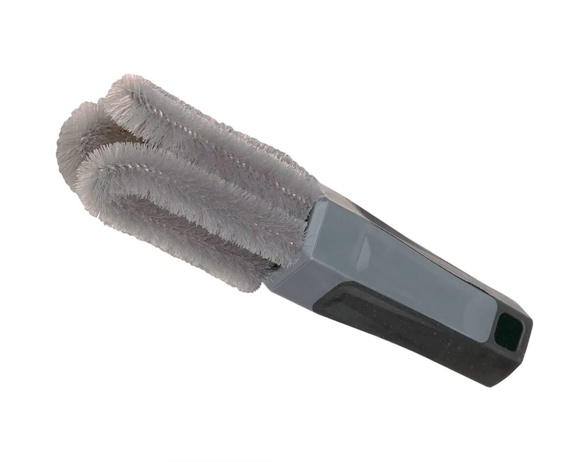 Carrand Lug Nut Brush - Image 1