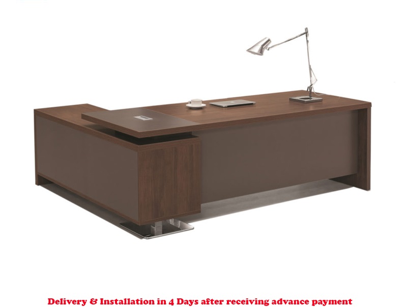 office7.jpg Executive Office Desk with Cabinet - 7 - Image 1