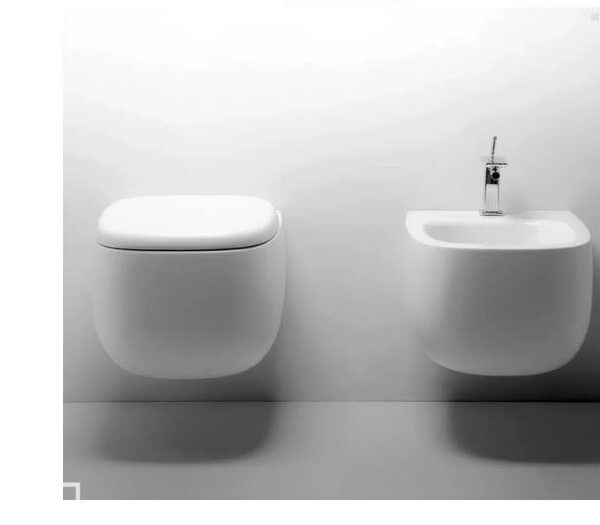 Ceramic Wall-hung Western Toilet Commode White