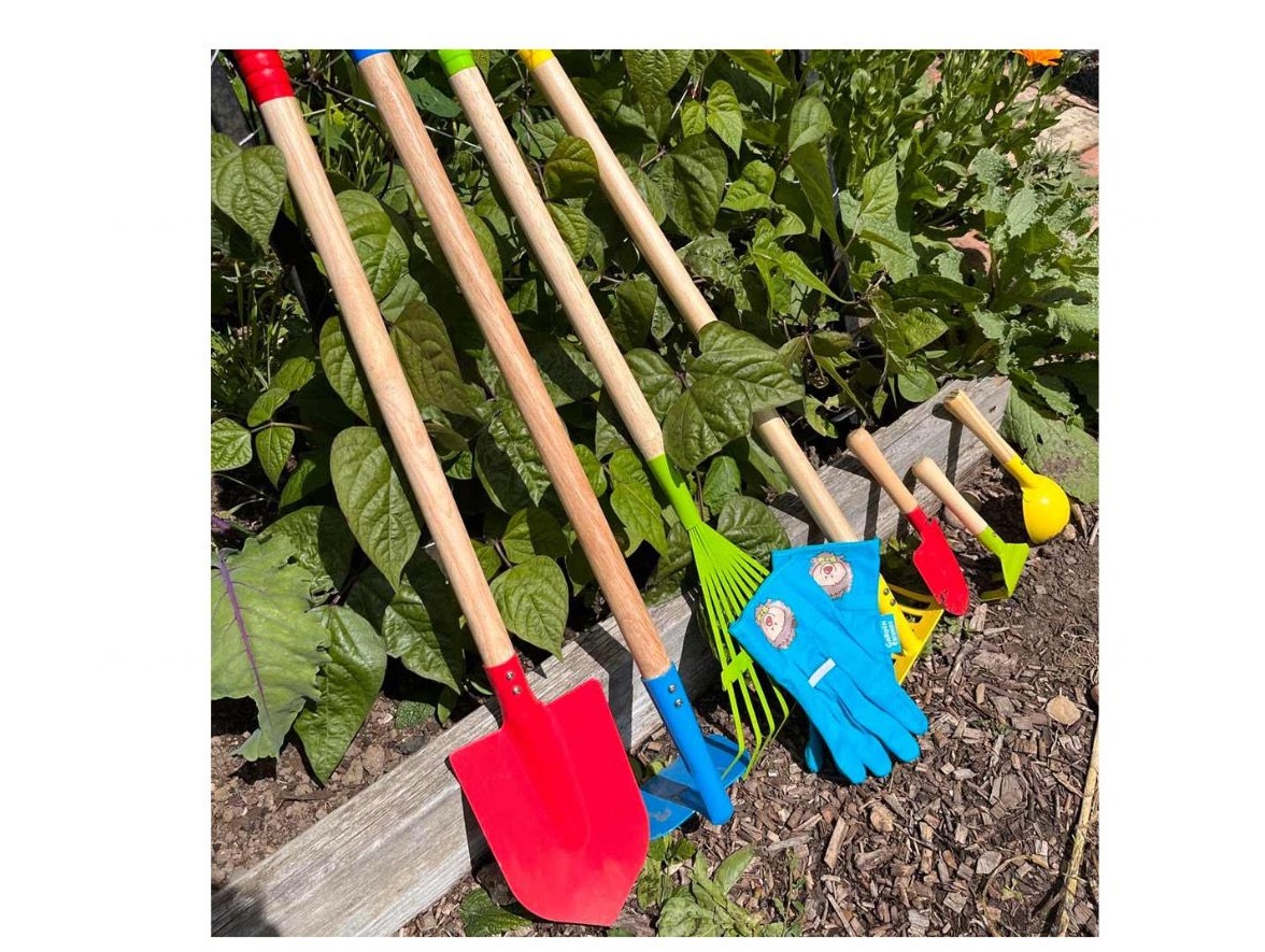 wood7.jpg Colorful Kids Gardening Set - Image 1